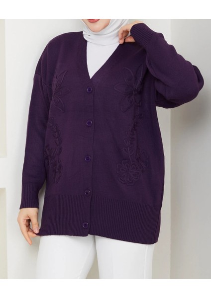 Işleme Detaylı Düğmeli Mor Hırka fiyatları