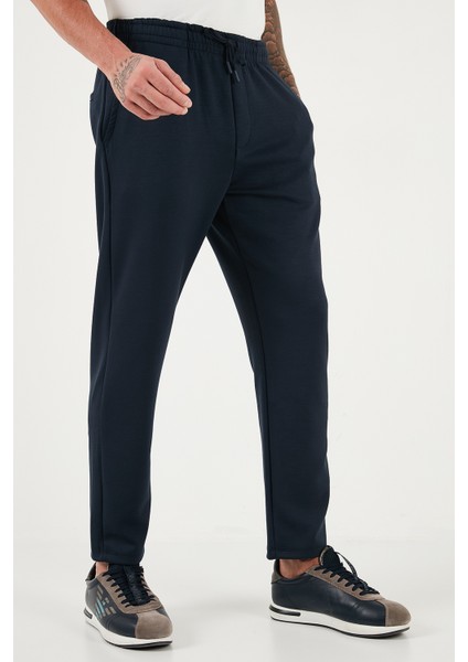 Regular Fit Belden Bağlamalı Düz Paça Jogger Pantolon Erkek Pantolon 5908095 fırsatları