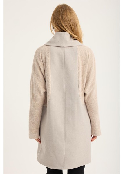 Katlı Yaka Kaban indirimleri