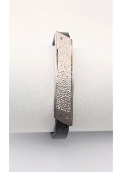 Mat Görünümlü Çelik-Deri Bileklik