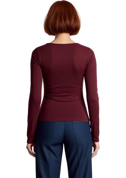 Stil Kadın Büzgü Drape Detaylı Vücuda Oturan Bluz Regular Örme Slim Kalıp fiyatları