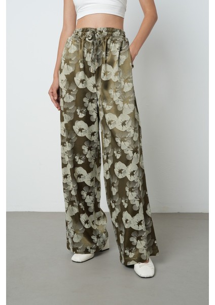 Kadın Haki - Bej Renk Desenli Bol Paça Beli Lastikli Pantolon modelleri