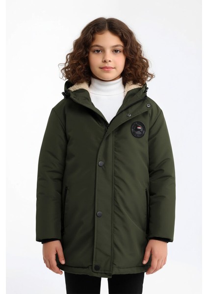 İçi Kürklü Su ve Rüzgar Geçirmez Kapüşonlu Kız Çocuk Mont