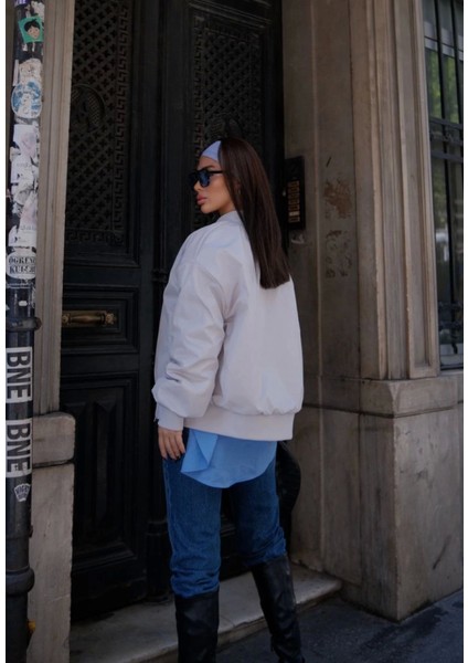 Kadın Beyaz Oversize Konfor Modeli Fermuarlı Astarlı Soğuk ve Su Geçirmez Kalın Bomber Ceket Mont modelleri