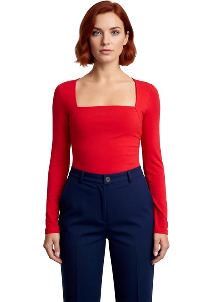 Stil Kadın Büzgü Drape Detaylı Vücuda Oturan Bluz Regular Örme Slim Kalıp