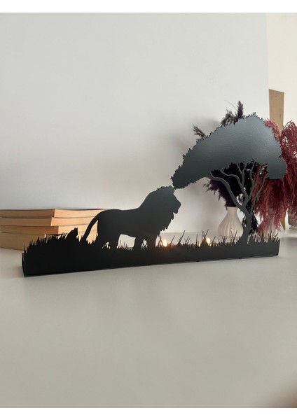 Ormanın Kralı Temalı Dekoratif Metal Mumluk