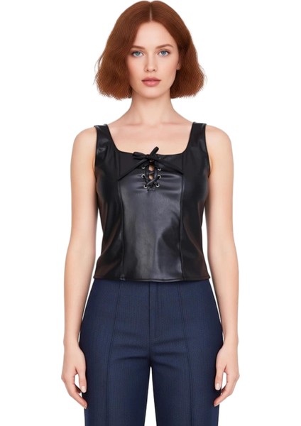 Kadınlar Için Bağcıklı Detaylı Vücuda Oturan Suni Deri Üst Kaliteli Şık Rahat Modern Zarif