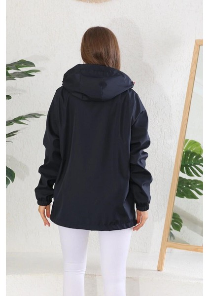 İçi Astarlı Su ve Rüzgar Geçirmez Cepli Kadın Yağmurluk fiyatları