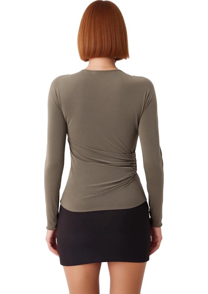 Kadın Düğüm Detaylı Asimetrik Yaka Örme Üst Uzun Kollu ve Fitted Kesim Kaliteli Şık Rahat Modern modelleri