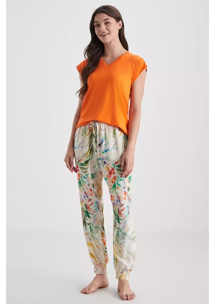 Yumuşak Dokulu Pijama Takımı