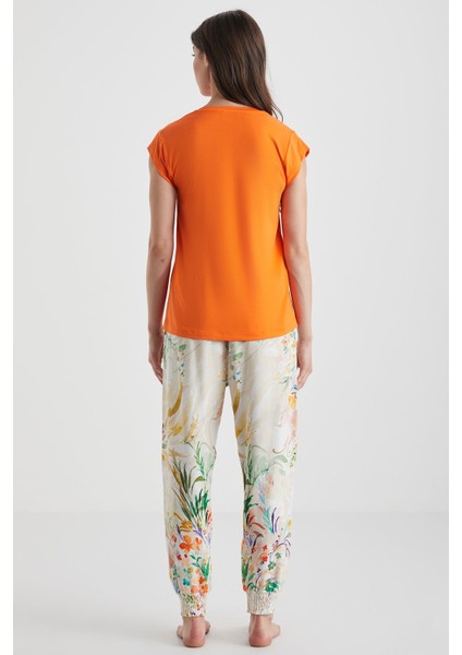 Yumuşak Dokulu Pijama Takımı fırsatları