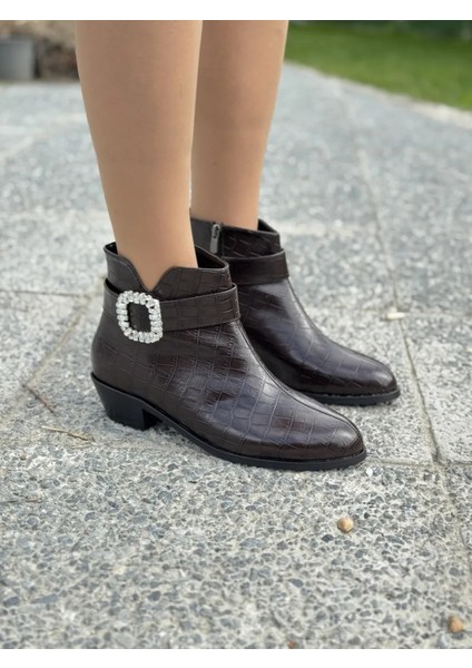 Marseil Kroko Desenli Kadın Deri Bot Taş Tokalı Şık Büyük Numara indirimleri