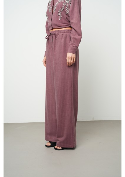 Kadın Bol Paça Beli Lastikli Çizgili Desenli Pantolon modelleri