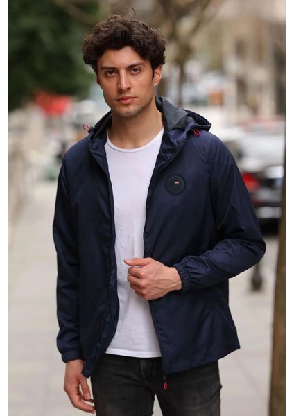 İçi Astarlı Su ve Rüzgar Geçirmez Erkek Cepli Yağmurluk modelleri