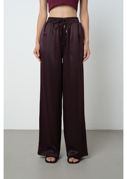Kadın Düz Renk Bağcık Detaylı Bol Paça Beli Lastikli Pantolon