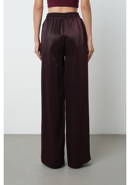 Kadın Düz Renk Bağcık Detaylı Bol Paça Beli Lastikli Pantolon indirimleri
