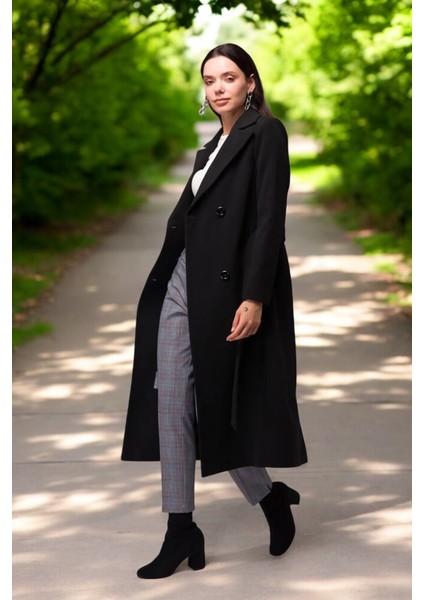 Düğme Detaylı Kadın Kaşe Kaban modelleri