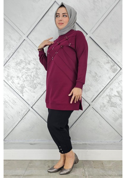 Kadın Dikme ve Taş Detaylı Tesettür Tunik