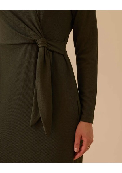 10002521310012 Karından Bağlamalı Soğuk Triko Elbise indirimleri