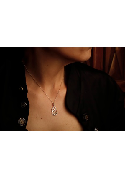 Aşkın Izinde Kolye fiyatları