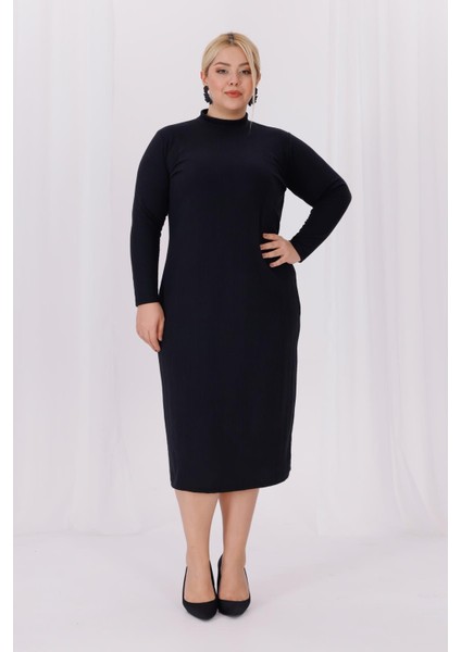 Kadın Siyah Balıkçı Yaka Esnek Burgu Triko Büyük Beden Elbise