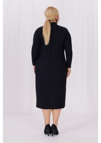 Kadın Siyah Balıkçı Yaka Esnek Burgu Triko Büyük Beden Elbise