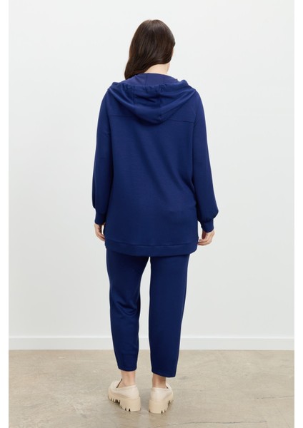 Büyük Beden Taş Baskı Sweatshirt-Lacı