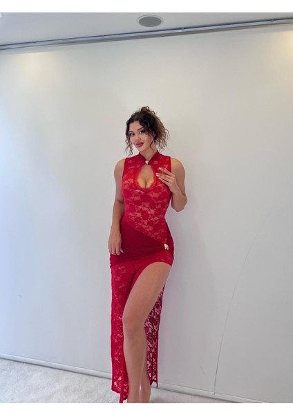 Kırmızı Dantel Toka Detaylı Maksi Elbise