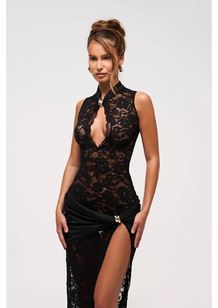 Siyah Dantel Toka Detaylı Maksi Elbise fiyatları