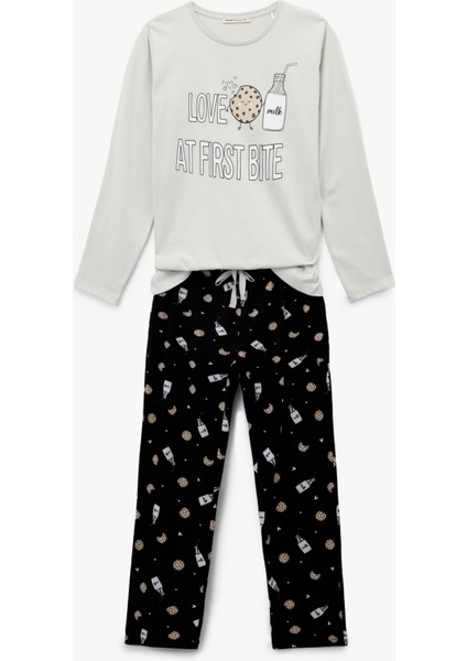 Pamuklu Baskılı Pijama Takımı