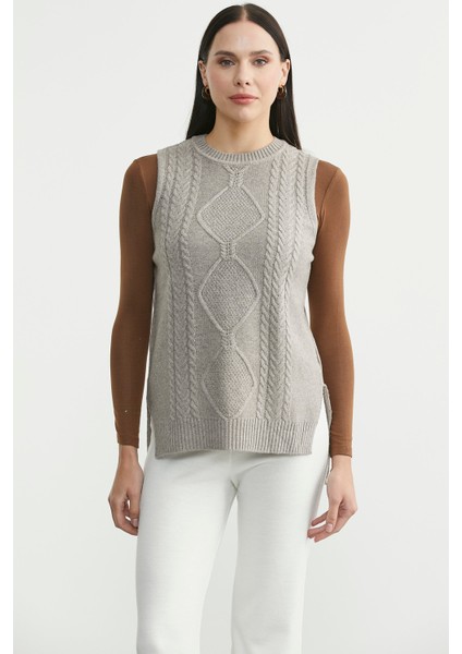 Etnik Motifli Kolsuz Triko Kazak - Vizon