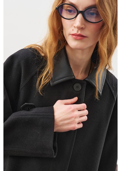 Deri Detaylı Kaşe Kaban Siyah indirimleri