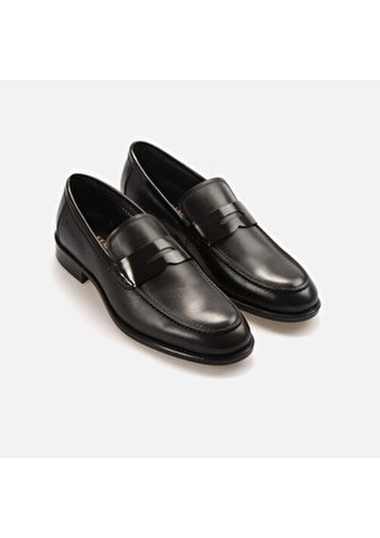 Erkek Klasik Ayakkabı Şık Tasarım ve Deri Malzeme ile Siyah Renk indirimleri