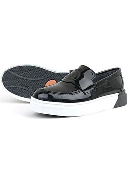 Siyah Rugan Klasik Çocuk Ayakkabı Erkekler İçin Suni Deri Tabanlı Günlük Kullanım