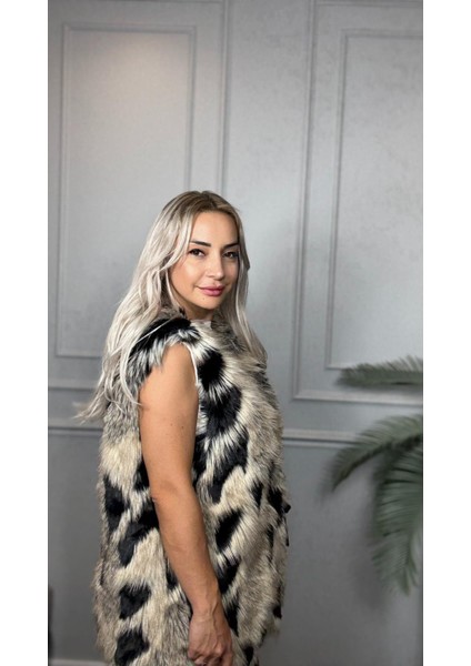 Bej Siyah Uzun Kürk Kadın Yelek fırsatları