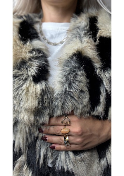 Bej Siyah Uzun Kürk Kadın Yelek indirimleri