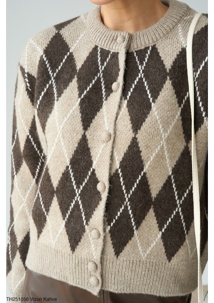 Baklava Desenli Vizon Kahve Kalın Düğmeli Hırka modelleri