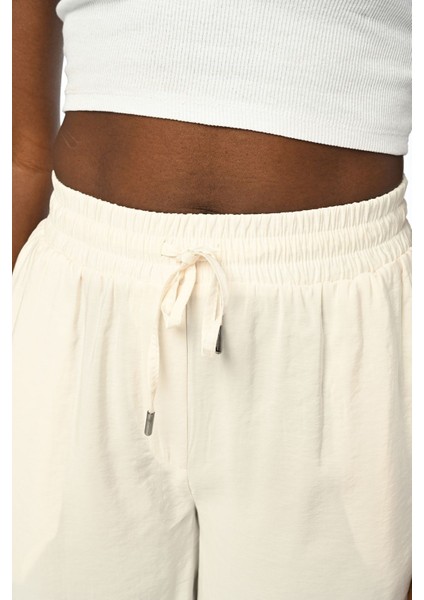 Kadın Beli Lastikli Rahat Kalıp Bol Paça Pantolon modelleri