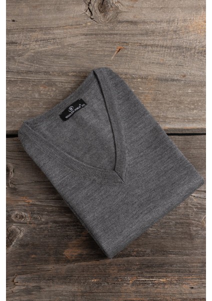 V Yaka Battal (Büyük Boy) Yünlü Triko Kazak