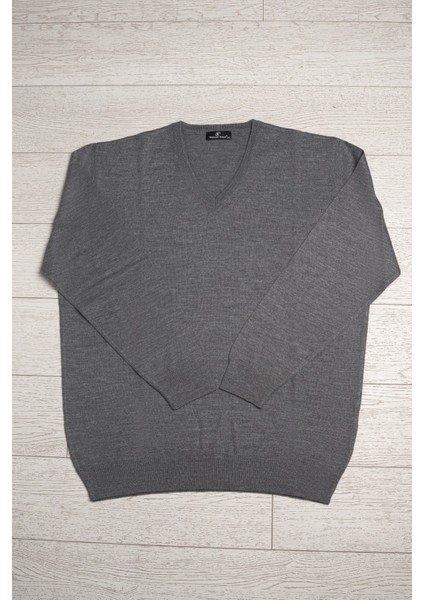 V Yaka Battal (Büyük Boy) Yünlü Triko Kazak modelleri