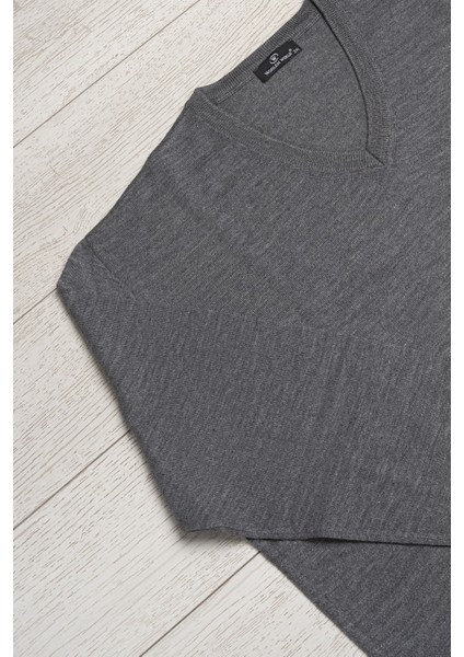 V Yaka Battal (Büyük Boy) Yünlü Triko Kazak indirimleri