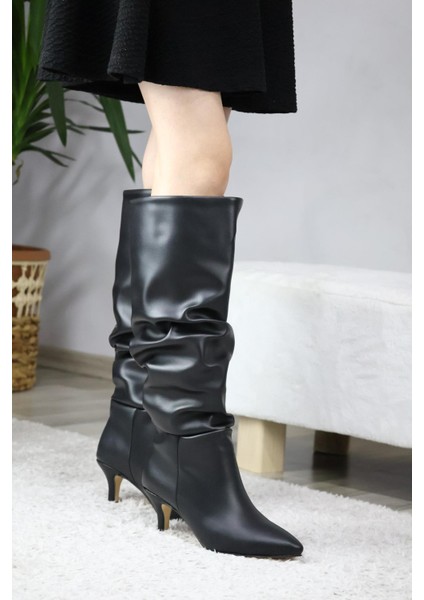 Kadın Oslo Topuklu Büzgülü Şık Tarz Günlük Rahat Çizme Siyah fiyatları