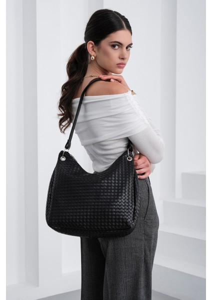 Valerie Örgülü Omuz Çantası Siyah