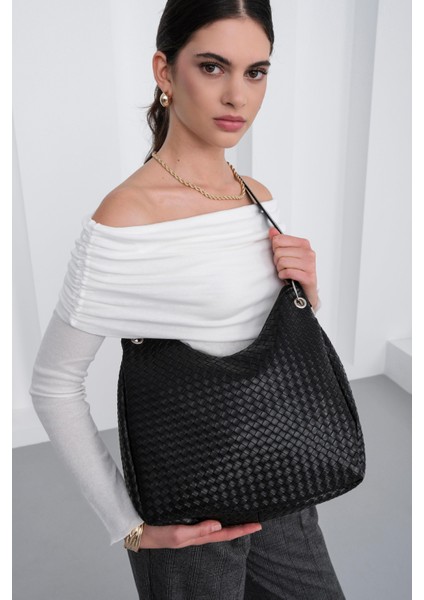 Valerie Örgülü Omuz Çantası Siyah indirimleri