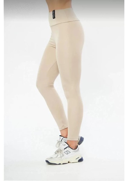 Kışlık Yüksek Bel Toparlayicı ve Sıkılaştırıcı Likralı Şardonlu Tayt - Bej fırsatları