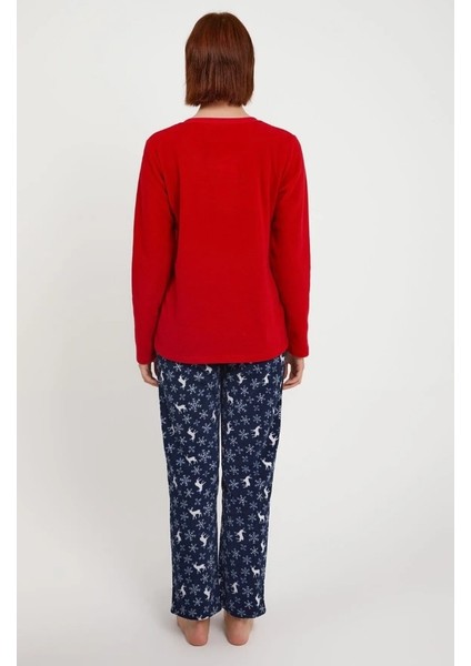 Kadın Kırmızı Uzun Kol Geyik Desenli Polar Pijama Takımı