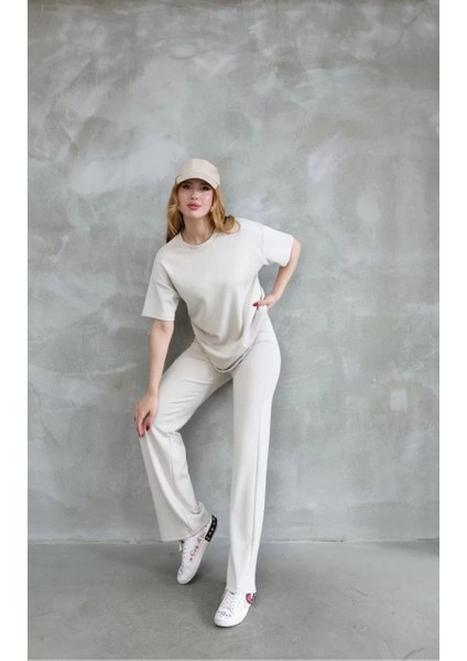 Osy Modal Yumuşak Dokulu Kumaş Bisiklet Yaka Taş Detaylı Kısa Kollu Takım - Kırık Beyaz modelleri