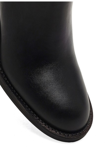 Kadın Siyah Fermuarlı Kalın Topuklu Bot 25WFE251418