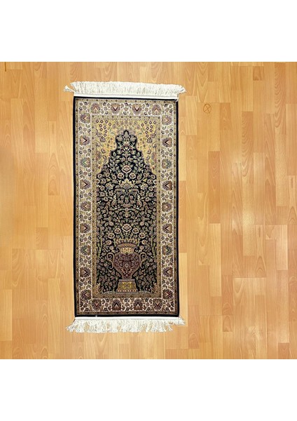 Desenli Ipek 60 x 120 Siyah Seccade