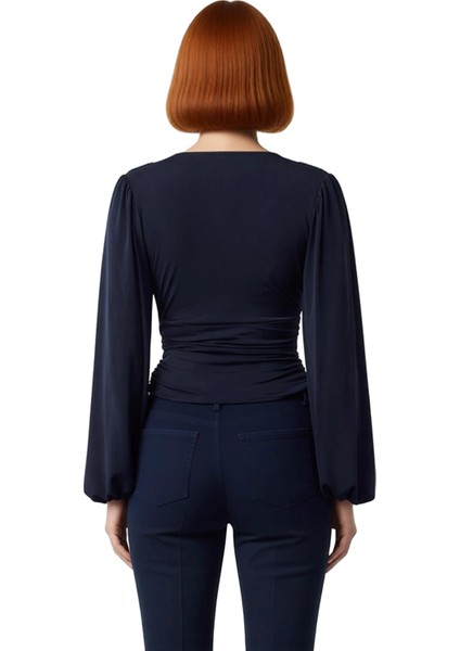 Kadın Moda Şık Regular Kruvaze Yaka Balon Kol Slim Kalıp Örme Büzgü Drape Detaylı Kollu Esnek Bluz modelleri